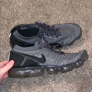 Men's Shoe
Nike Air VaporMax Flyknit 3